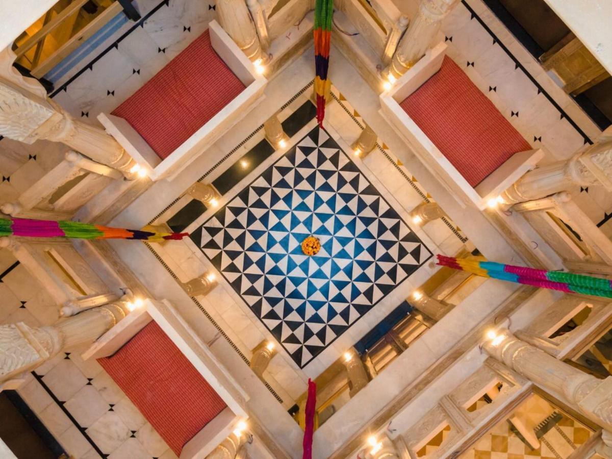 Hotel Dev Garh Jaisalmer Eksteriør bilde
