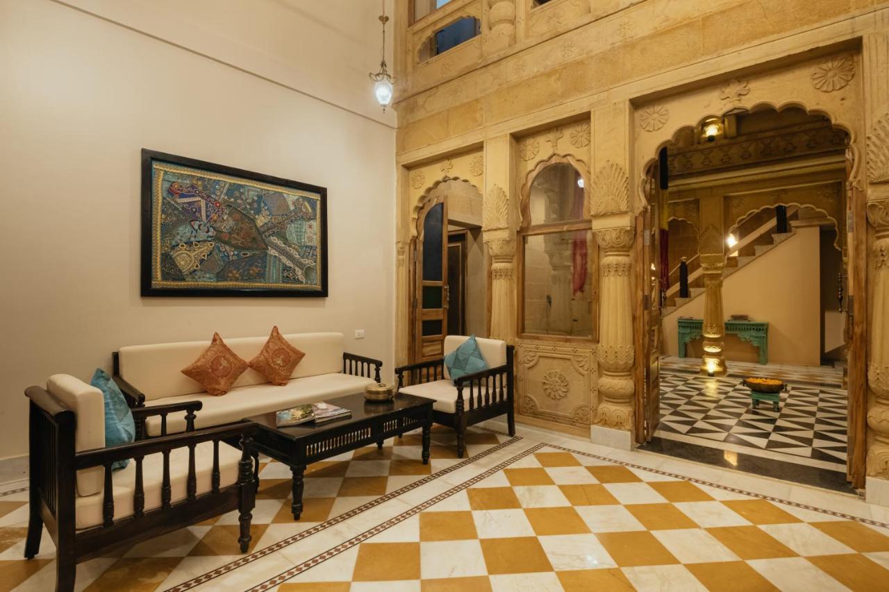 Hotel Dev Garh Jaisalmer Eksteriør bilde