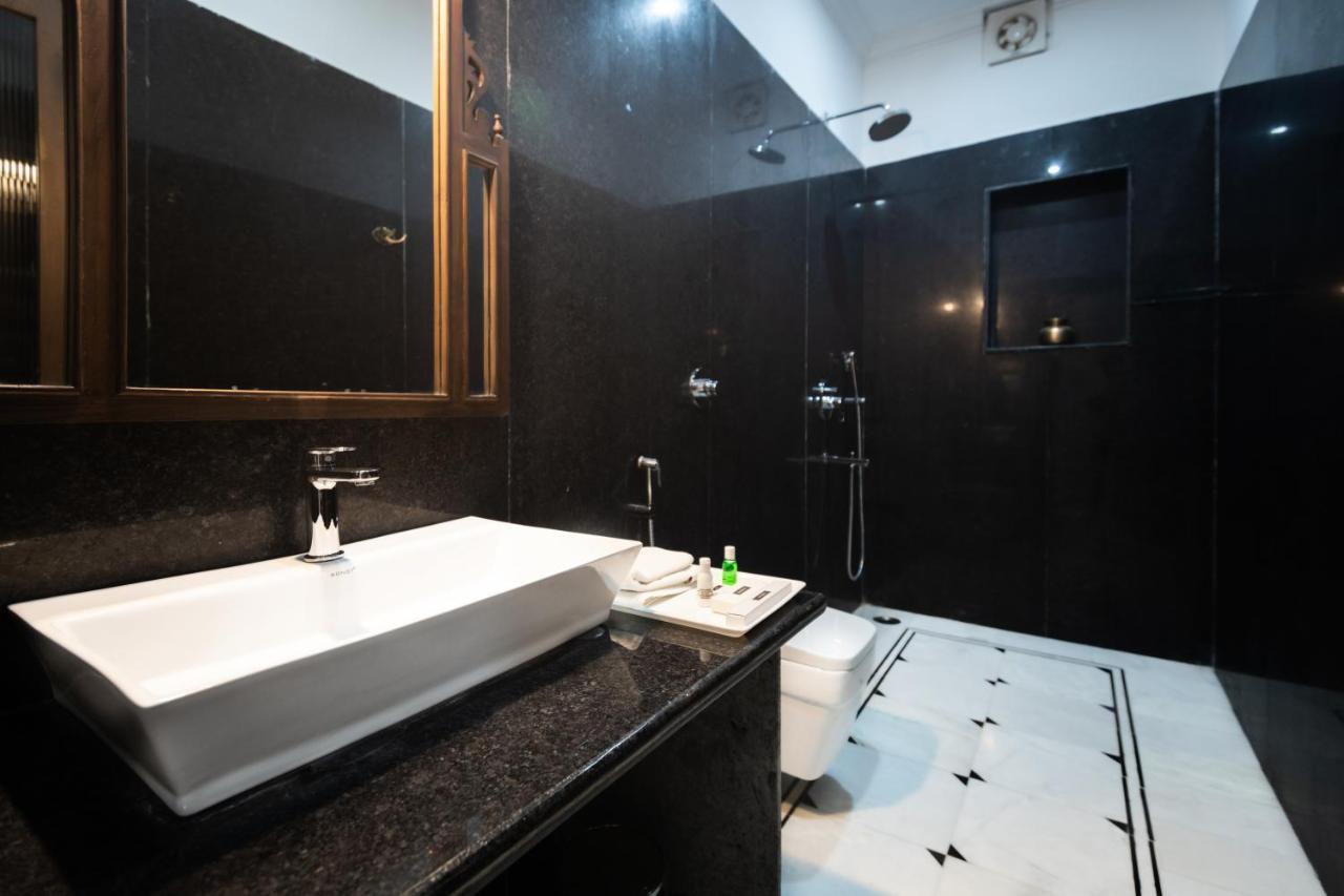 Hotel Dev Garh Jaisalmer Eksteriør bilde