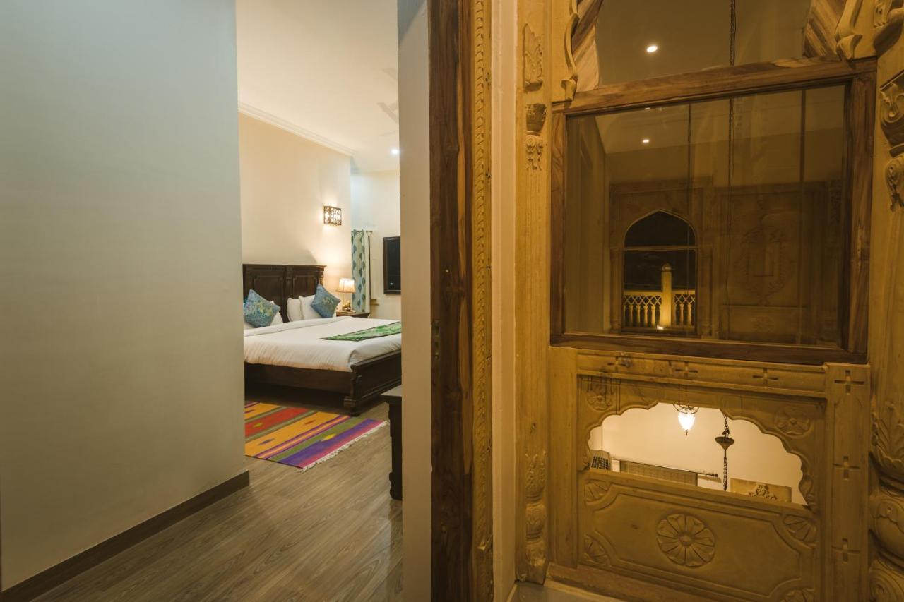 Hotel Dev Garh Jaisalmer Eksteriør bilde